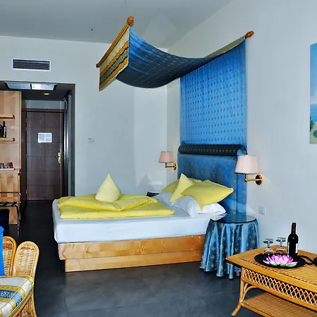 Otel Du 4*