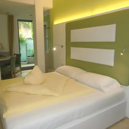 Du 4* Malcesine