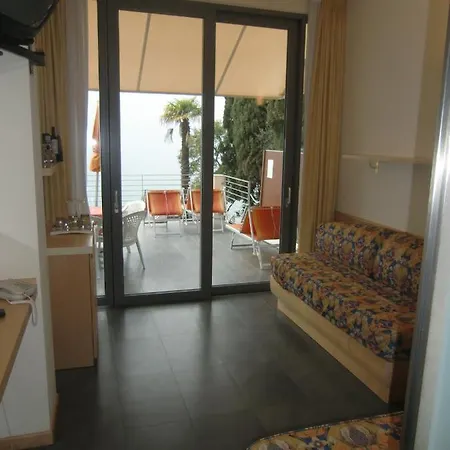 Du Otel 4*